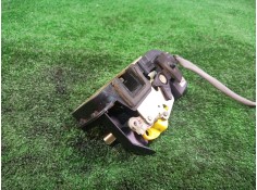 Recambio de cerradura puerta trasera derecha para kia carens 2.0 turbodiesel cat referencia OEM IAM    2