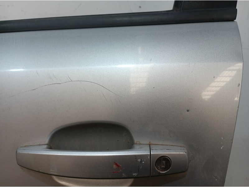 Recambio de puerta delantera izquierda para opel zafira b cosmo referencia OEM IAM   
