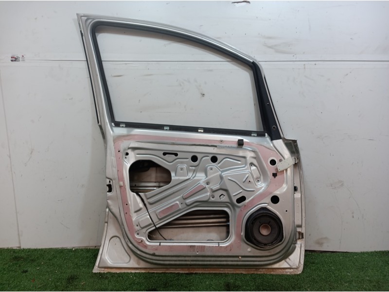 Recambio de puerta delantera izquierda para opel zafira b cosmo referencia OEM IAM   
