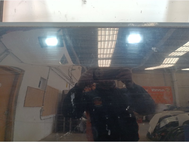 Recambio de puerta trasera derecha para volkswagen touran (1t1) conceptline referencia OEM IAM   