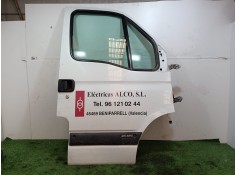 Recambio de puerta delantera derecha para renault master ii phase 2 caja cerrada 2.5 diesel referencia OEM IAM   