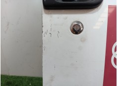 Recambio de puerta delantera derecha para renault master ii phase 2 caja cerrada 2.5 diesel referencia OEM IAM    2