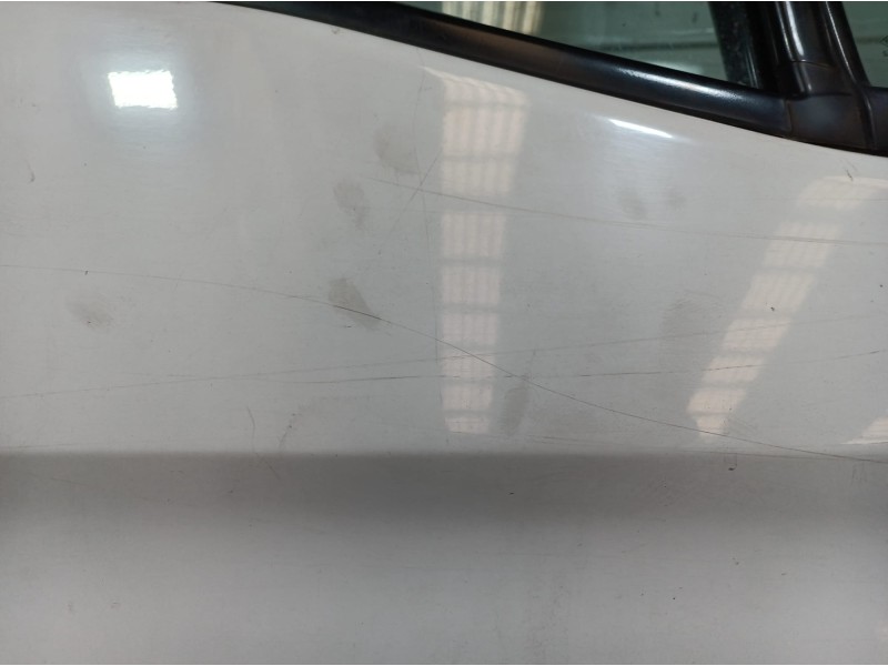 Recambio de puerta delantera derecha para renault master ii phase 2 caja cerrada 2.5 diesel referencia OEM IAM   