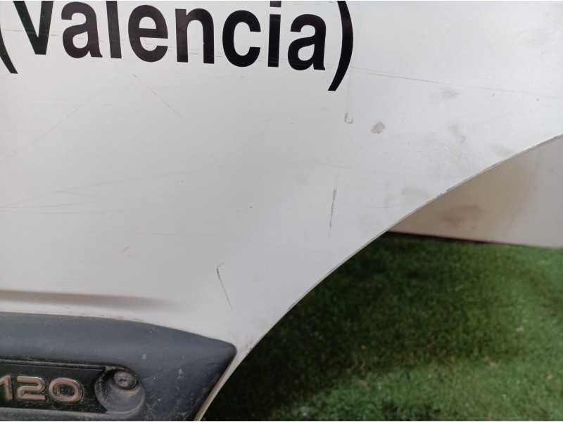 Recambio de puerta delantera derecha para renault master ii phase 2 caja cerrada 2.5 diesel referencia OEM IAM   