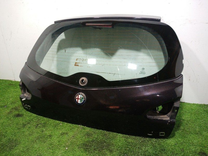 Recambio de porton trasero para alfa romeo 147 (190) 1.9 jtd cat referencia OEM IAM   
