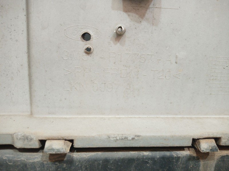 Recambio de paragolpes delantero para ford focus c-max (cap) connection referencia OEM IAM  3M51P17757 