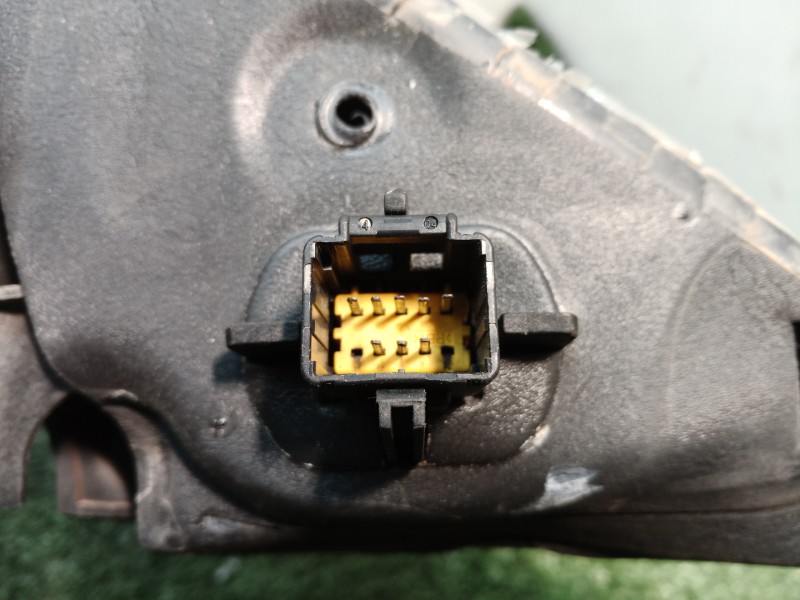 Recambio de retrovisor izquierdo para renault scenic ii referencia OEM IAM   