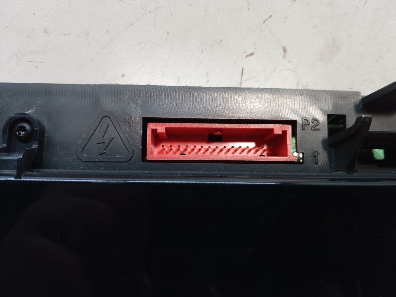 Recambio de cuadro instrumentos para renault scenic ii referencia OEM IAM P8200461294H P8200461294H 281133520