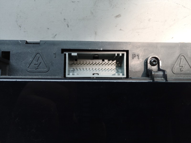 Recambio de cuadro instrumentos para renault scenic ii referencia OEM IAM P8200461294H P8200461294H 281133520