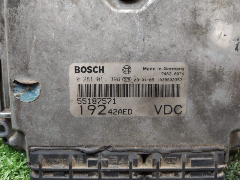 Recambio de centralita motor uce para fiat stilo (192) 1.9 jtd cat referencia OEM IAM   