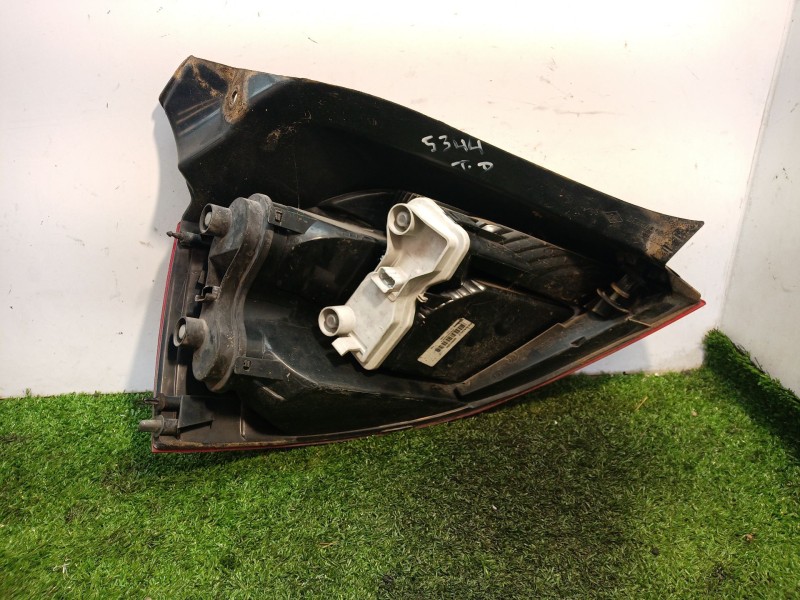 Recambio de piloto trasero derecho para renault megane ii berlina 5p 1.5 dci diesel referencia OEM IAM   