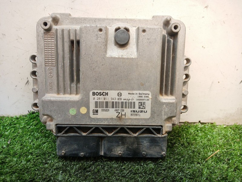 Recambio de centralita motor uce para opel astra h ber. edition referencia OEM IAM   