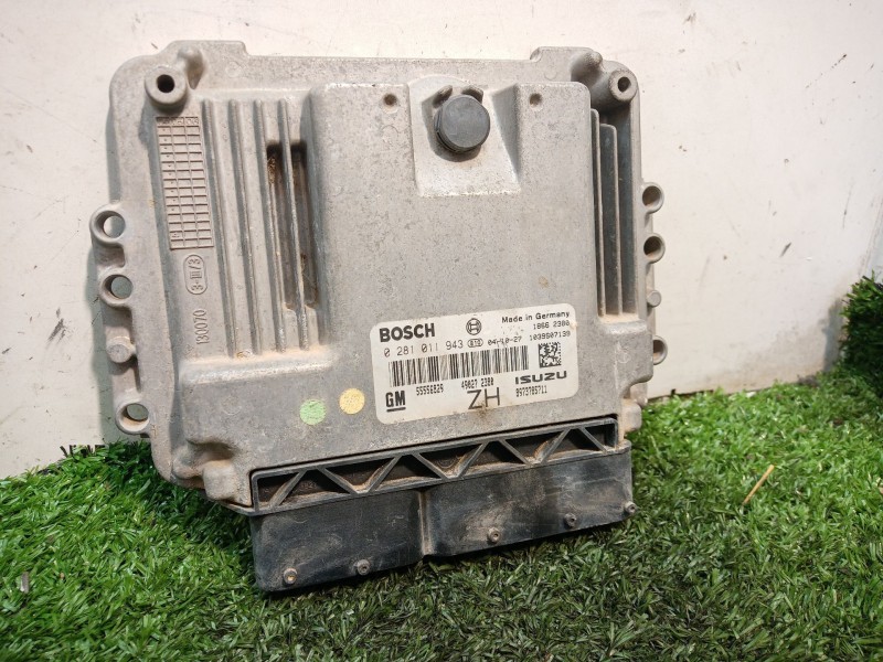 Recambio de centralita motor uce para opel astra h ber. edition referencia OEM IAM   