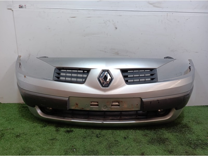 Recambio de paragolpes delantero para renault megane ii berlina 5p authentique referencia OEM IAM 8200142001 8200142001 82000734
