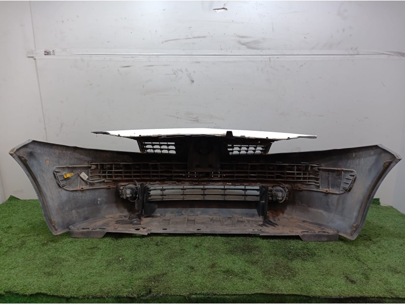 Recambio de paragolpes delantero para renault megane ii berlina 5p authentique referencia OEM IAM 8200142001 8200142001 82000734