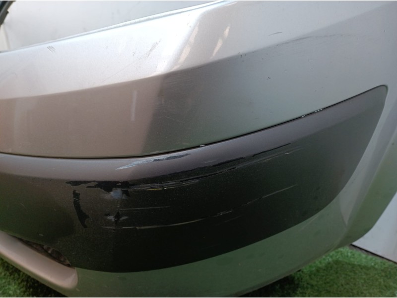 Recambio de paragolpes delantero para renault megane ii berlina 5p authentique referencia OEM IAM 8200142001 8200142001 82000734