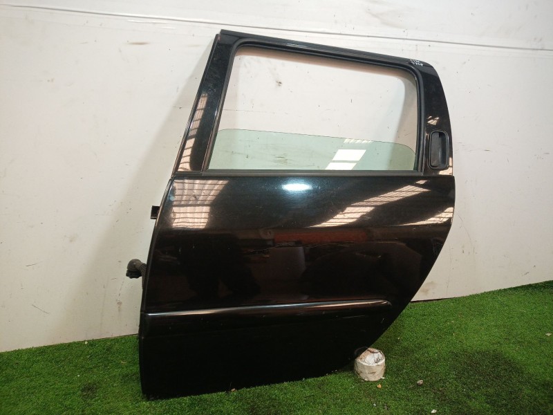 Recambio de puerta trasera izquierda para peugeot 206 sw 1.6 16v cat referencia OEM IAM   