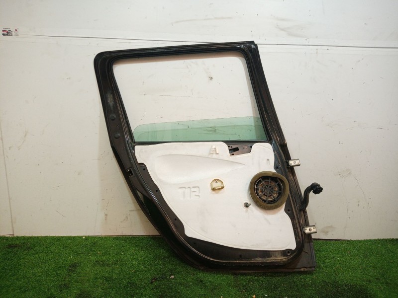 Recambio de puerta trasera izquierda para peugeot 206 sw 1.6 16v cat referencia OEM IAM   