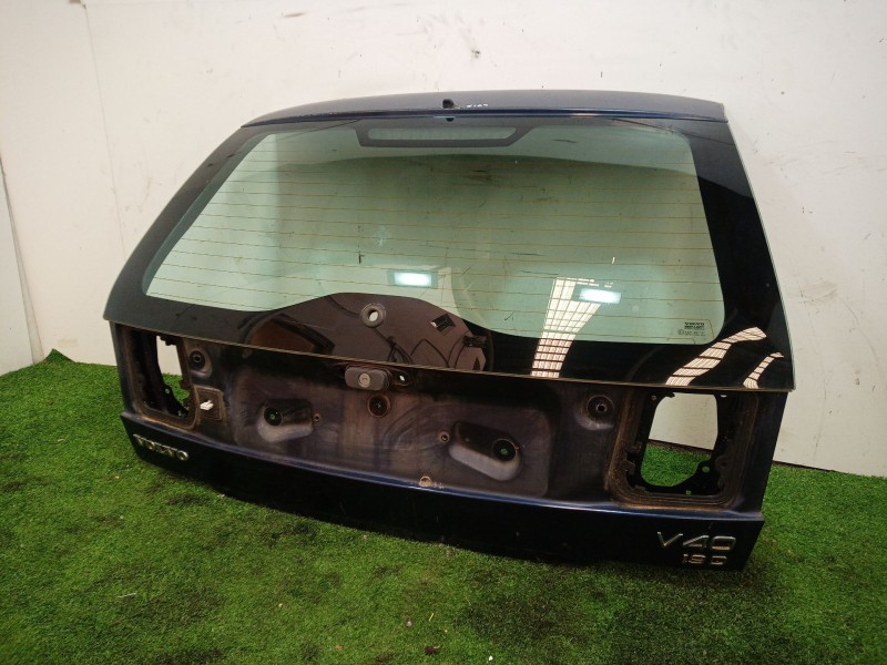 Recambio de porton trasero para volvo v40 familiar 1.9 d+ (85kw) referencia OEM IAM   