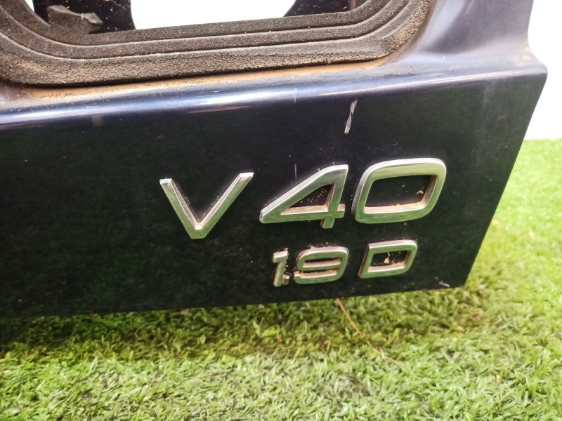 Recambio de porton trasero para volvo v40 familiar 1.9 d+ (85kw) referencia OEM IAM   