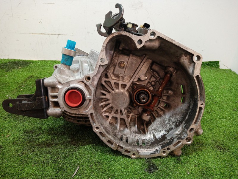 Recambio de caja cambios para hyundai coupe (rd) 1.6 16v cat referencia OEM IAM   