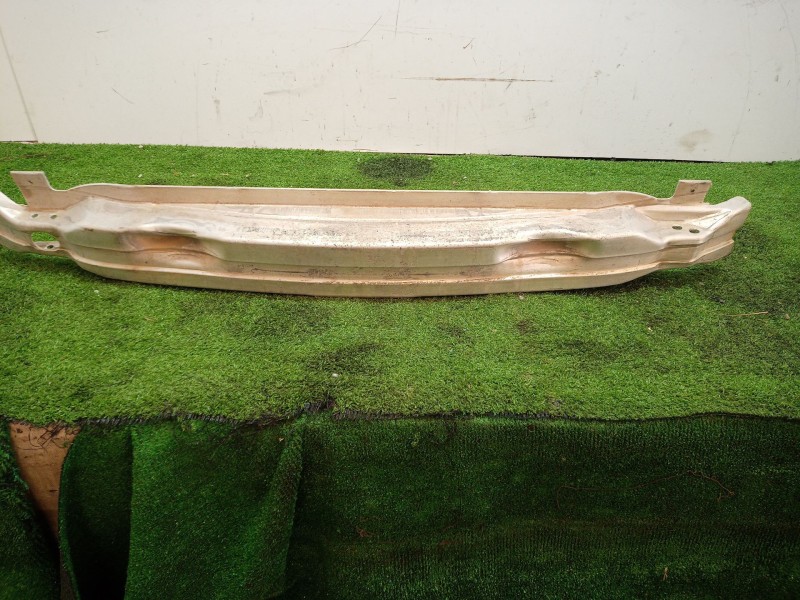 Recambio de refuerzo paragolpes delantero para audi a6 berlina (4b2) 2.5 tdi referencia OEM IAM   