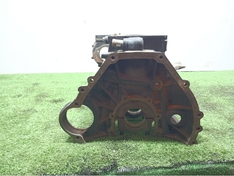 Recambio de bloque para ssangyong rexton 270 xdi limited referencia OEM IAM 665925 665925 665925