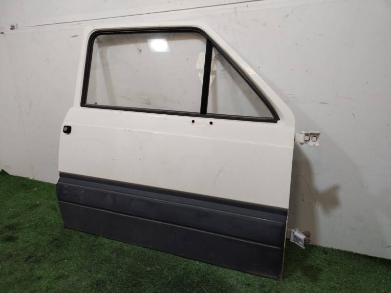Recambio de puerta delantera derecha para seat marbella 0.9 referencia OEM IAM 3PUERTAS 3 PUERTAS 3 PUERTAS