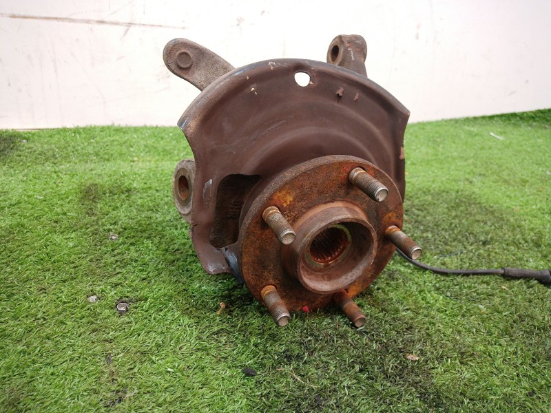 Recambio de mangueta delantera derecha para nissan x-trail (t30) 2.0 16v cat referencia OEM IAM   