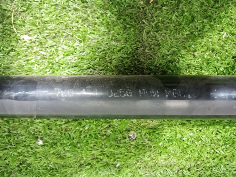 Recambio de barra estabilizadora delantera para volkswagen touareg (7p6) v6 tdi bluemotion premium referencia OEM IAM  7L0411025