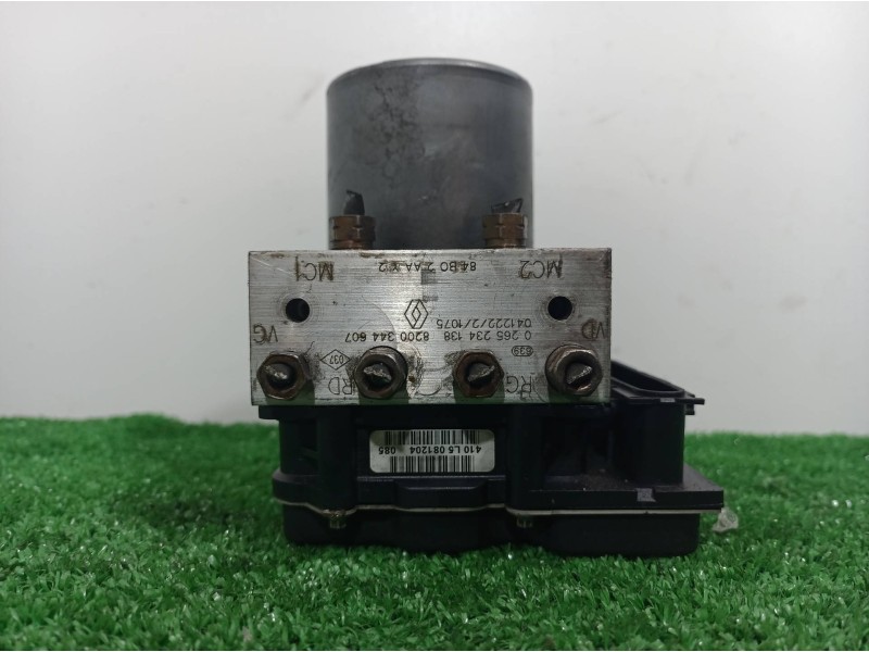 Recambio de abs para renault megane ii classic berlina 1.5 dci diesel referencia OEM IAM 8200344607 8200344607 04122221075