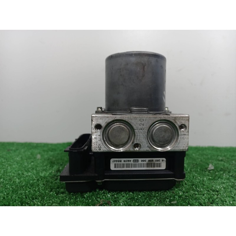 Recambio de abs para renault megane ii classic berlina 1.5 dci diesel referencia OEM IAM 8200344607 8200344607 04122221075