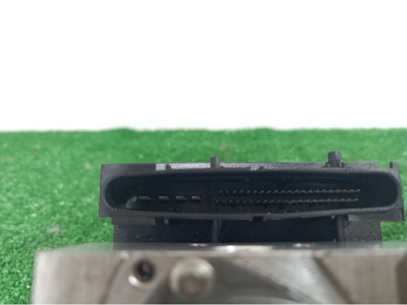 Recambio de abs para renault megane ii classic berlina 1.5 dci diesel referencia OEM IAM 8200344607 8200344607 04122221075