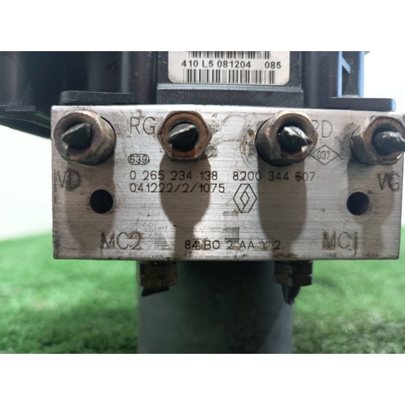 Recambio de abs para renault megane ii classic berlina 1.5 dci diesel referencia OEM IAM 8200344607 8200344607 04122221075