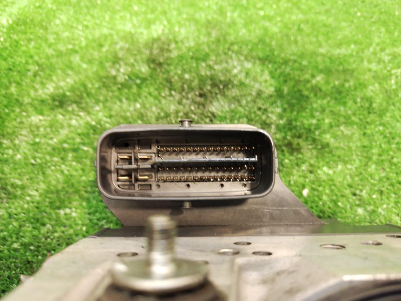 Recambio de abs para subaru tribeca b9 limited referencia OEM IAM 27536XA01A 27536XA01A 27536XA01