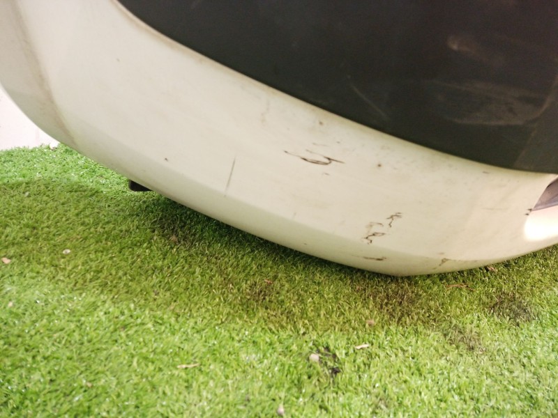 Recambio de paragolpes delantero para renault megane ii berlina 5p 1.5 dci diesel referencia OEM IAM   