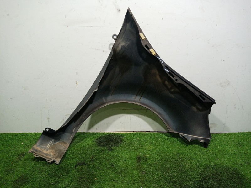 Recambio de aleta delantera izquierda para renault modus 1.5 dci diesel referencia OEM IAM   