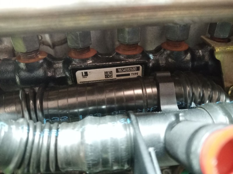 Recambio de motor completo para peugeot 307 break / sw (s1) break xs referencia OEM IAM 9HY  