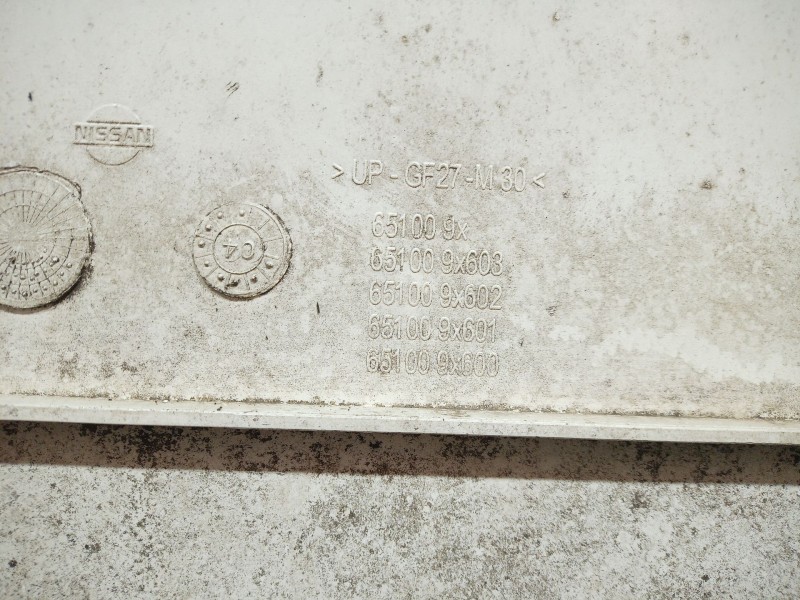 Recambio de capot para nissan atleon 120 atleon 120 referencia OEM IAM 651009X 651009X602 651009X603