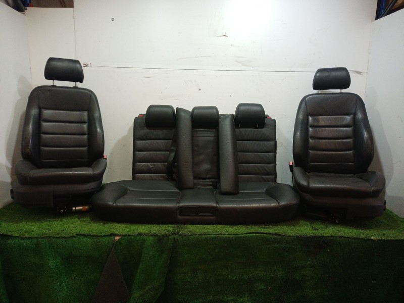 Recambio de juego de asientos completo para audi a6 berlina (4b2) 2.5 tdi referencia OEM IAM   