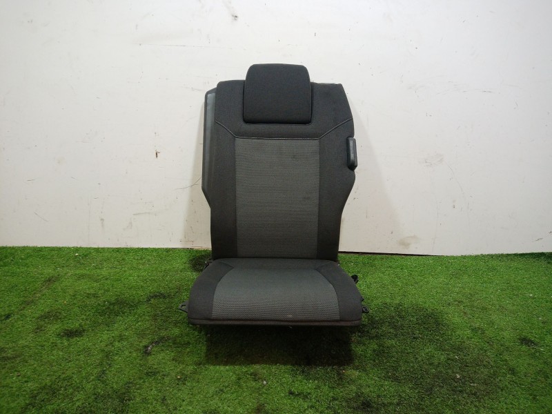 Recambio de asiento para opel zafira b 1.6 16v referencia OEM IAM   