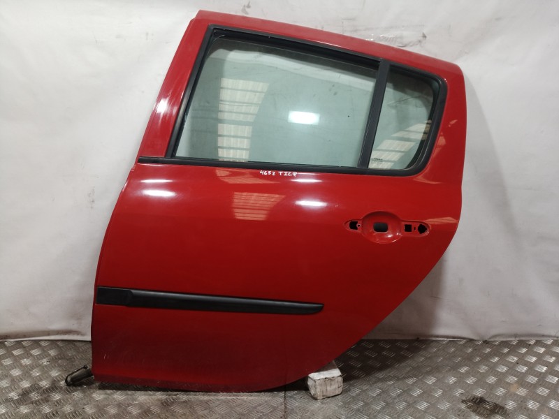Recambio de puerta trasera izquierda para renault clio iii authentique referencia OEM IAM   