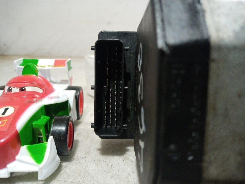 Recambio de abs para opel zafira a blue line referencia OEM IAM 0273004592 0273004592 0273004592