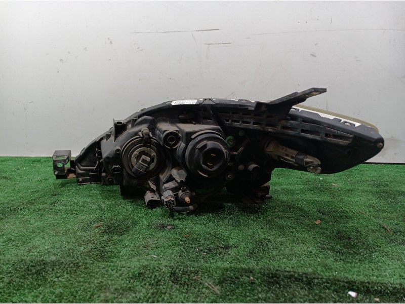 Recambio de faro derecho para mazda 5 berl. (cr) 2.0 active+ referencia OEM IAM P7703 P7703 11798