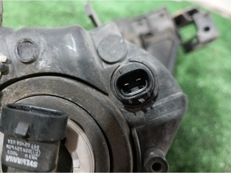 Recambio de faro derecho para mazda 5 berl. (cr) 2.0 active+ referencia OEM IAM P7703 P7703 11798