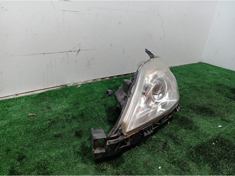 Recambio de faro izquierdo para mazda 5 berl. (cr) 2.0 active+ referencia OEM IAM P7703 P7703 11798