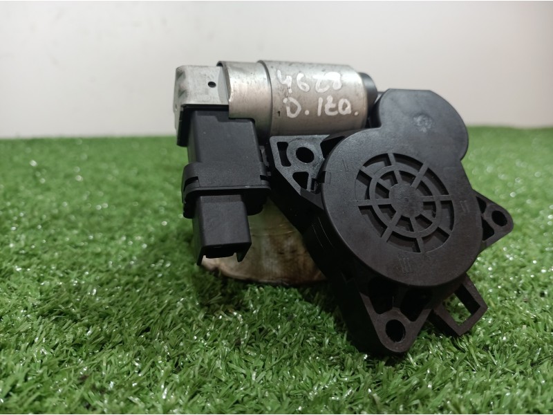 Recambio de motor elevalunas delantero izquierdo para mazda 5 berl. (cr) 2.0 active+ referencia OEM IAM   