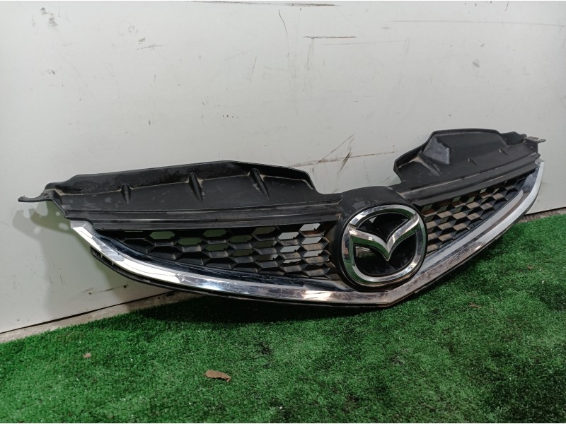 Recambio de rejilla delantera para mazda 5 berl. (cr) 2.0 active+ referencia OEM IAM CE1950712 CE1950712 CE1950712