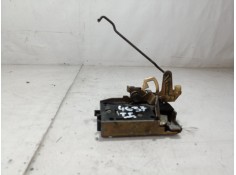 Recambio de cerradura puerta trasera izquierda para peugeot 205 berlina 1.1 mito referencia OEM IAM   