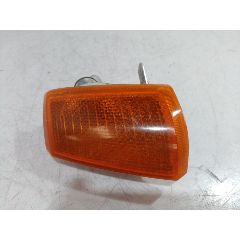 Recambio de piloto delantero izquierdo para peugeot 205 berlina 1.1 mito referencia OEM IAM 630329 630329 630329